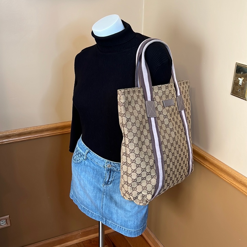 Gucci GG Sherry Web Tall Tote Bag
